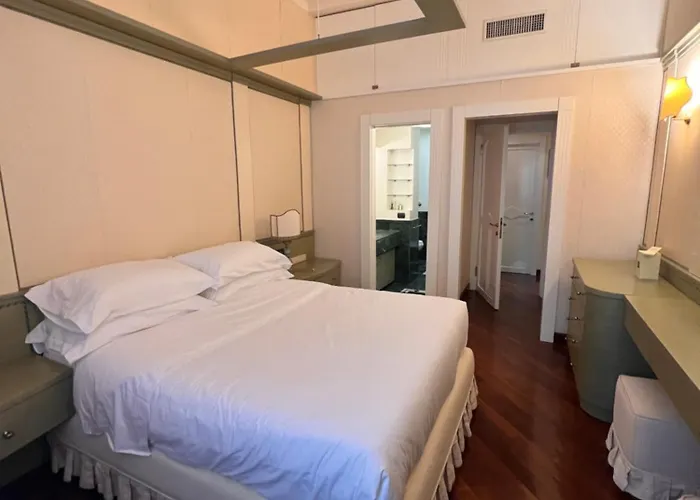 Отель типа "постель и завтрак" Residenza Lucullo