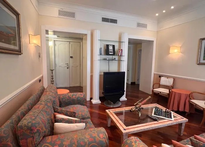 Отель типа "постель и завтрак" Residenza Lucullo
